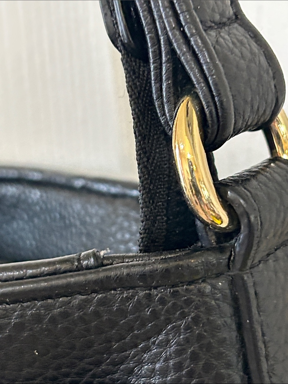 Giani Bernini Black Pebbled Leather Shoulder Bag with Gold Horsebit Accent - Picture 8 of 14